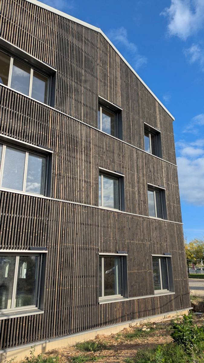 Bureaux « Les 3 Becs » à Rovaltain - Gare TGV